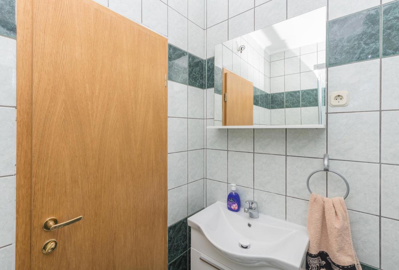 Apartments Zoka Makarska Eksteriør bilde