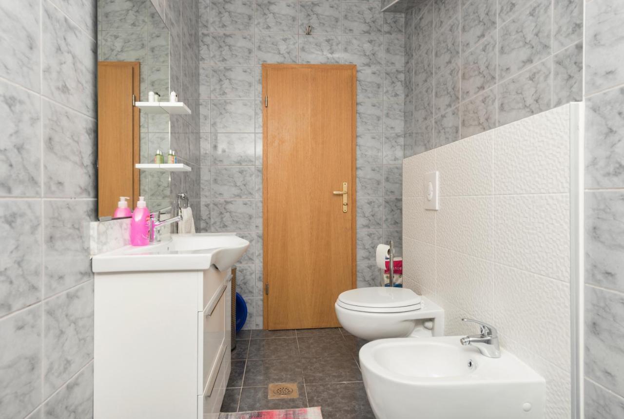 Apartments Zoka Makarska Eksteriør bilde